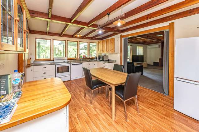 326 Creek Road Mangamahu_1