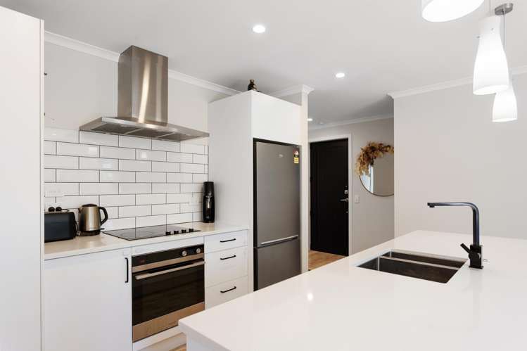 5 Ernie Way Mt Maunganui_2