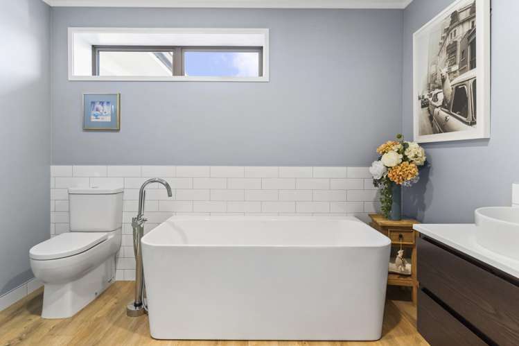 1 Karaka Road Beachlands_21