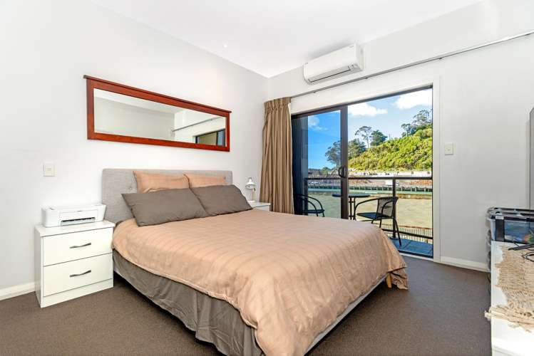 211/2 Reads Quay Gisborne_2