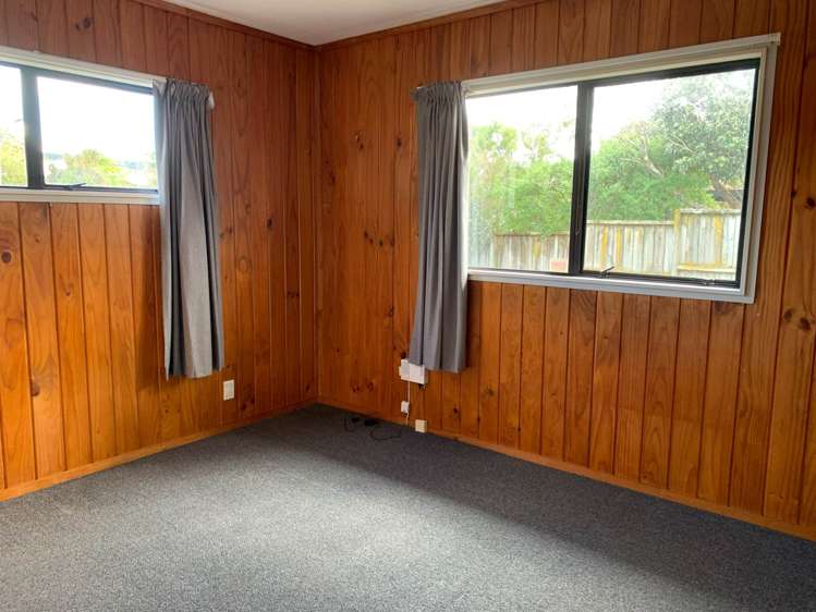 1 Lacebark Court Titirangi_8