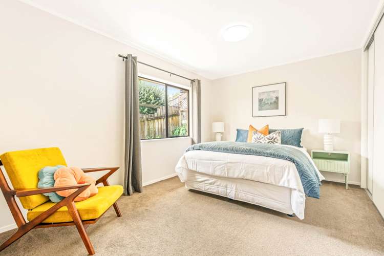 34 Summermist Drive Northpark_9