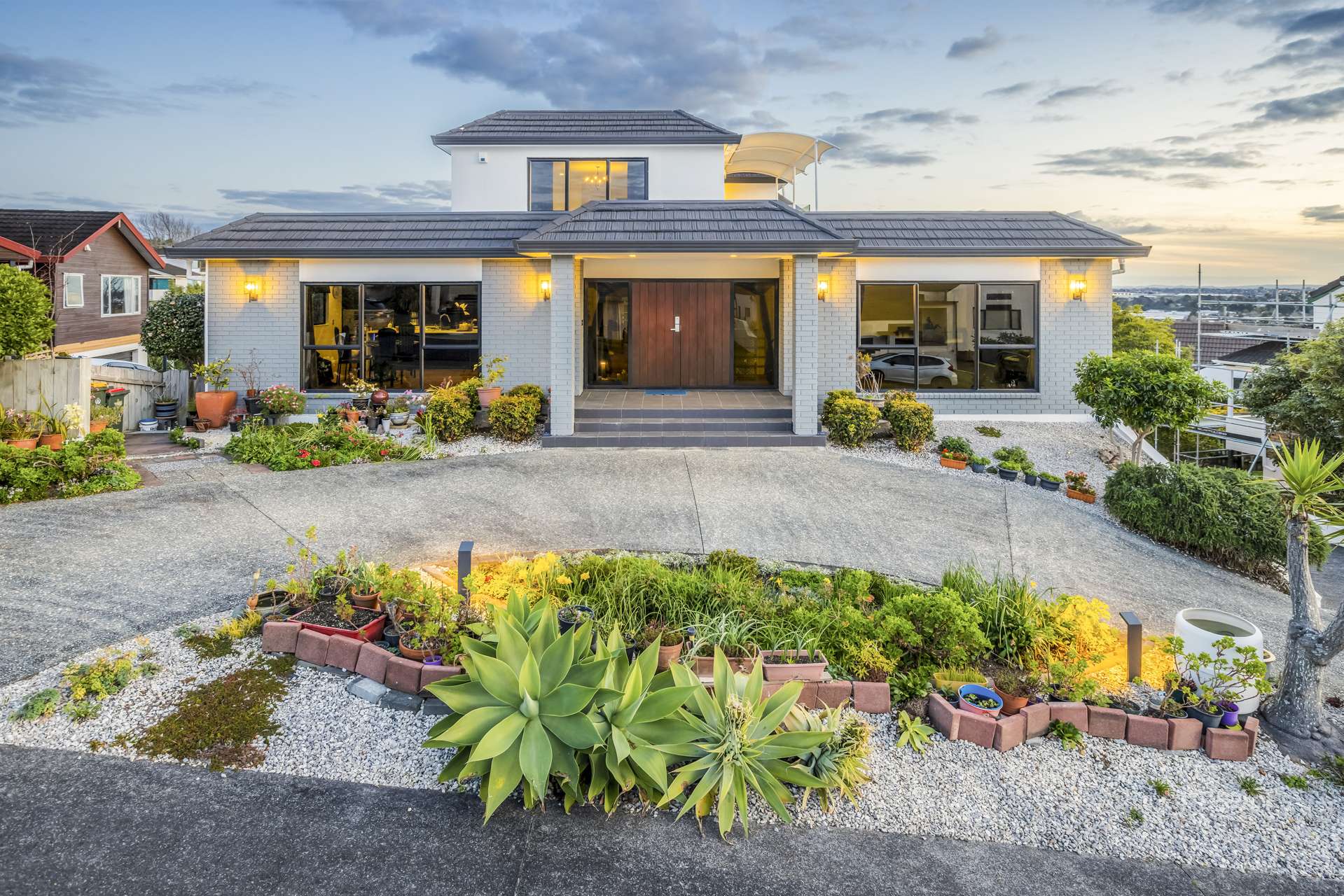 22 McCahill Views Botany Downs Manukau City Houses for Sale One