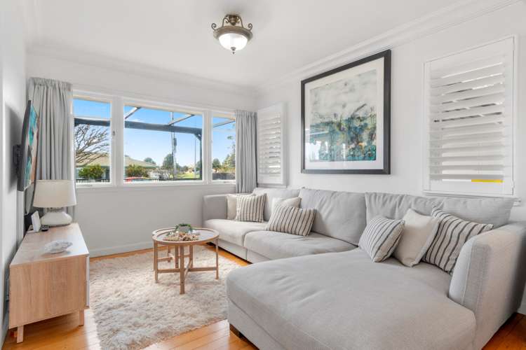 19a Pemberton Crescent Greerton_5