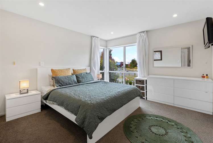 8 Thornlea Place Halswell_10