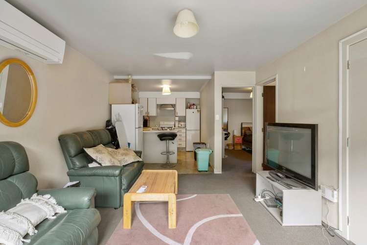 1 Salmond Place Queenstown_18