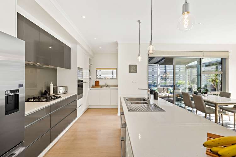 7 Tuangi Street Long Bay_8