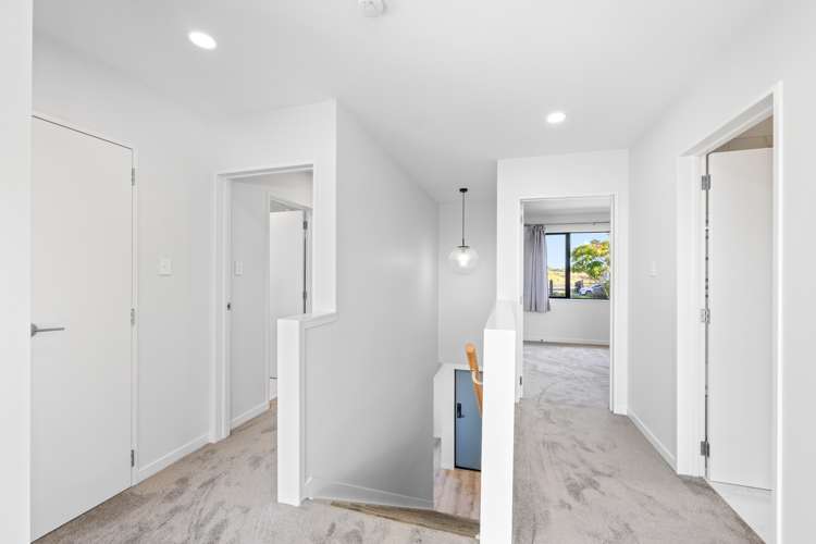 2 Lords Way Silverdale_8