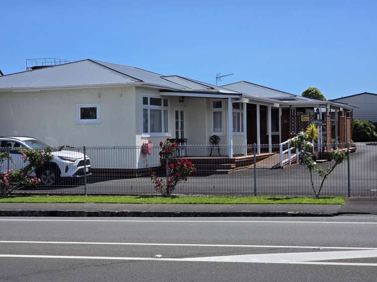 111-113 High Street Eltham_10