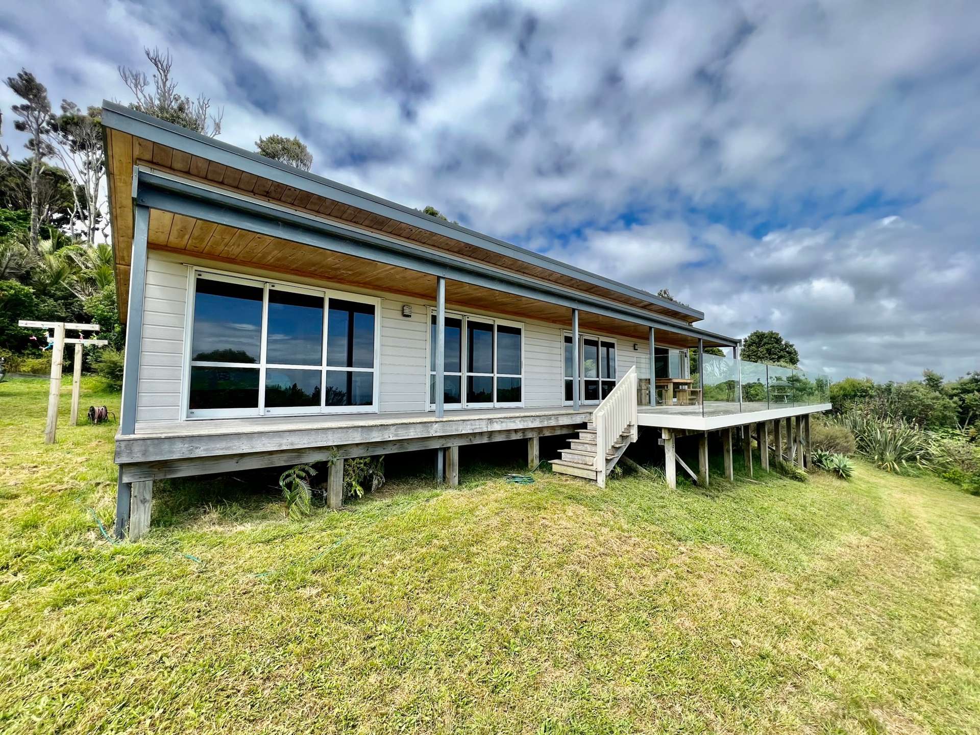 724a Ruapuke Road Raglan_0