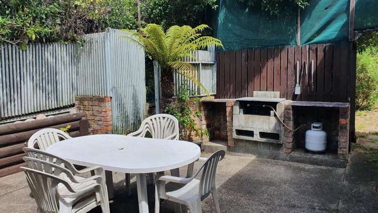 203 Waikawa Road Waikawa_14