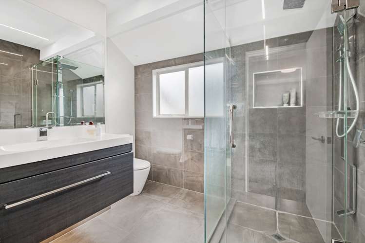 2/37 Nile Road Milford_9