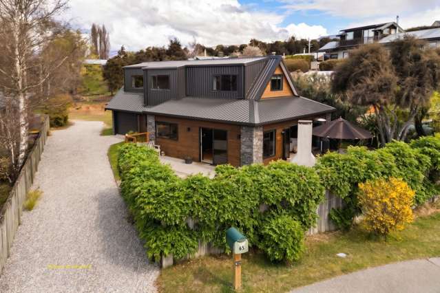 Modernised Classic on Quarter Acre