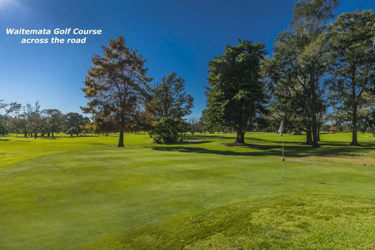 1/24 Seabreeze Road Narrow Neck_6