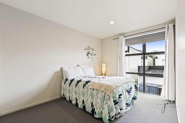 30 Zabeel Crescent Takanini_7