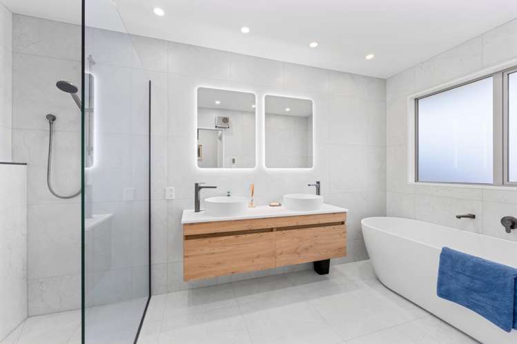 5 Coopworth Mews West Melton_28