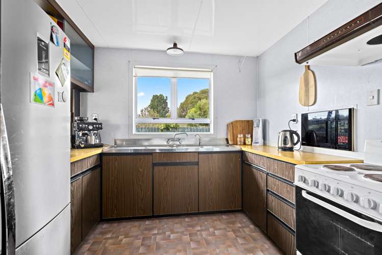 9 Awaroa Road Helensville_6