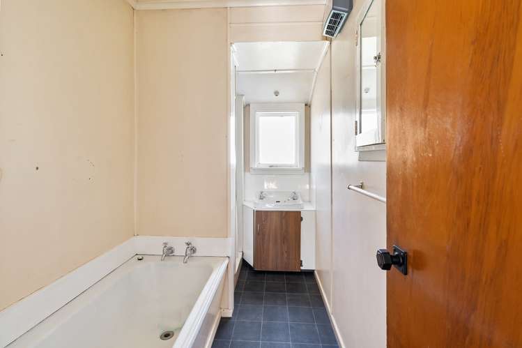 72 Macdonald Street Marchwiel_15