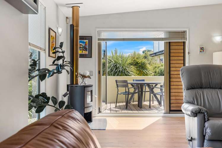 2/25 Auld Street Torbay_13