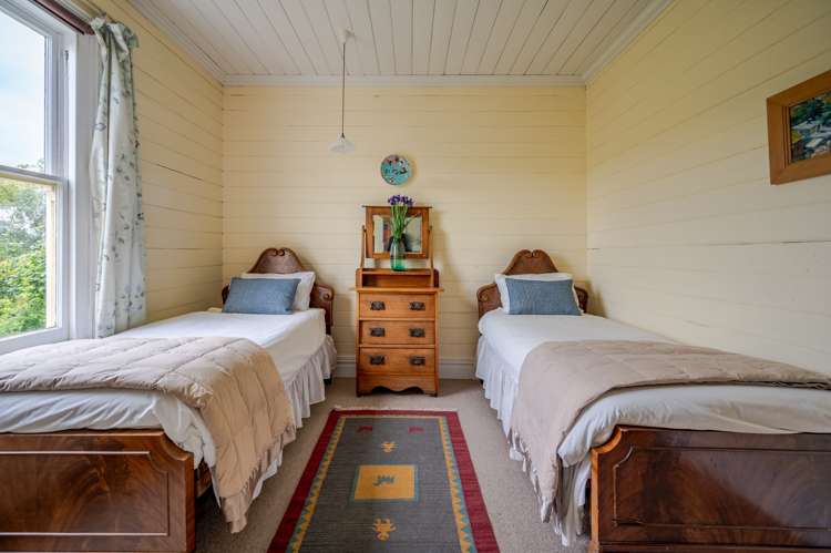 16 Aubrey Street South Akaroa_14