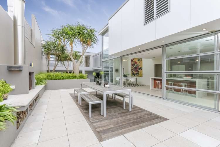 14 Crummer Road Grey Lynn_6