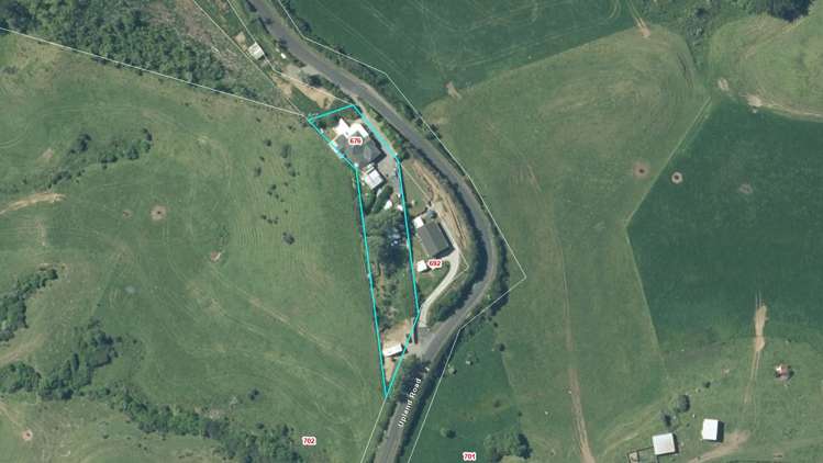 676 Upland Road Egmont Village_18