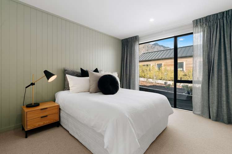 19 Falconer Rise Jacks Point_16