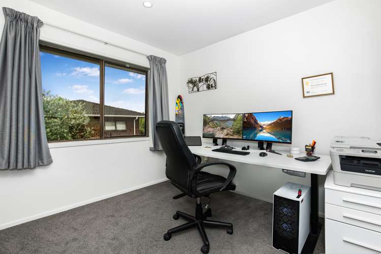 19 Pinehurst Place Wattle Downs_14