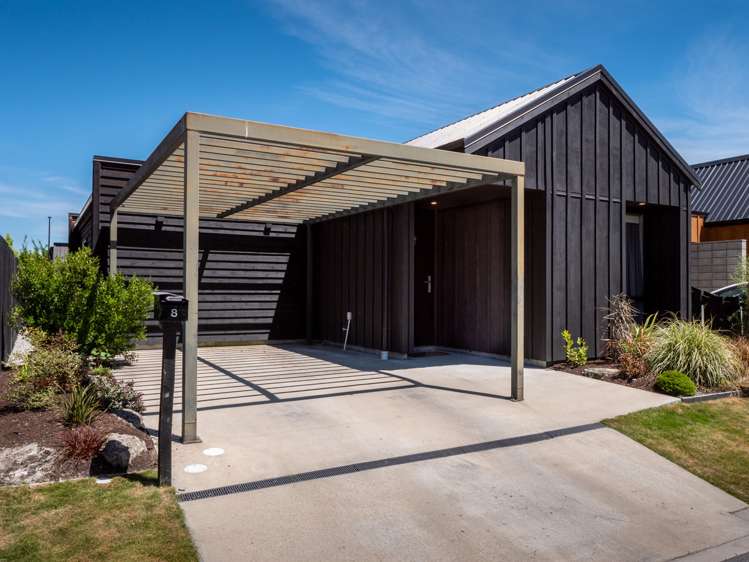 8 Longlands Street Dalefield/Wakatipu Basin_13