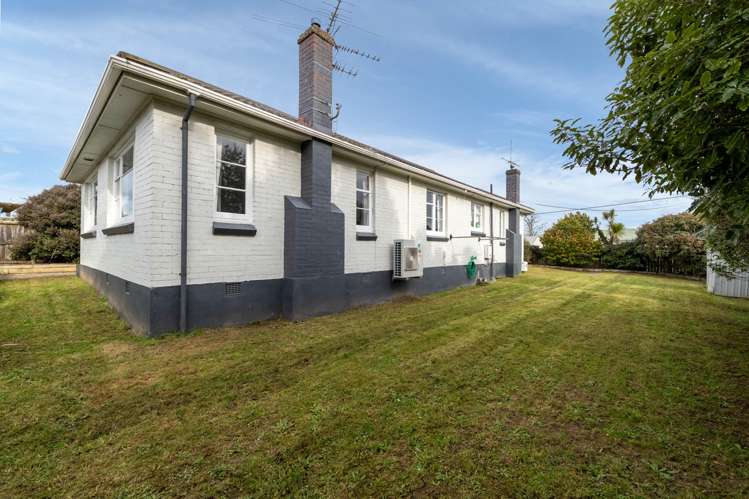 10 Merton Street Trentham_15