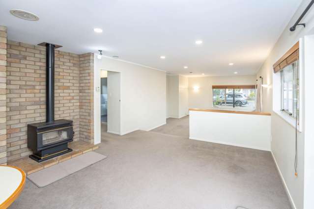 9 Cromwell Drive Fitzroy_4