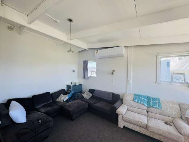 1B Bruce Street (Upstairs) Whitianga_4