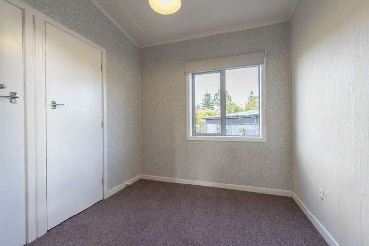 34 Dusky Street Te Anau_9