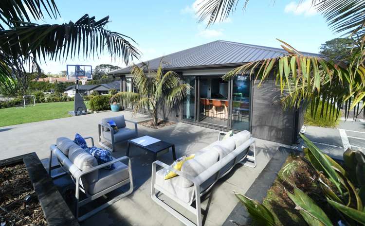 97 Solan Drive Waimauku_17