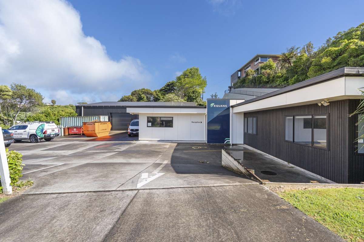 462 Devon Street West_0