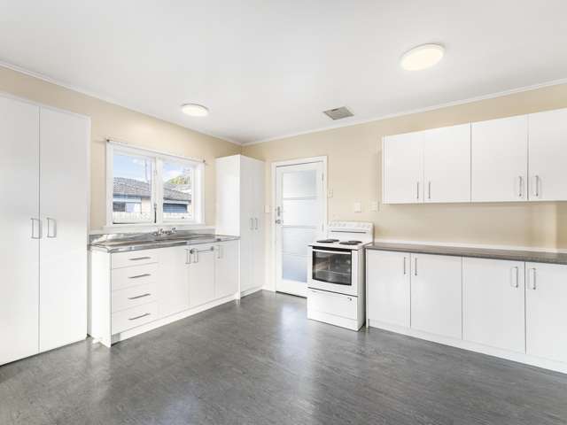 15 View Road Papakura_3