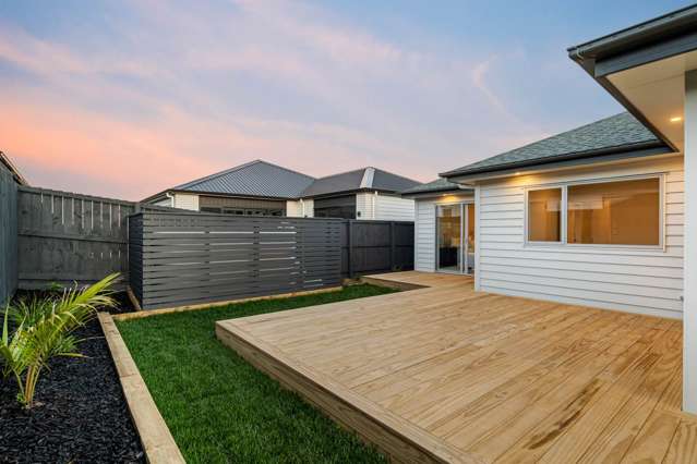 6 Tipu Crescent Milldale_2