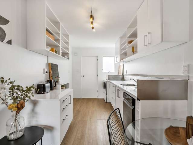 1/605 Hereford Street Linwood_2