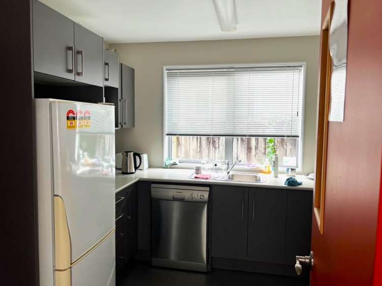 118 Lincoln Road Henderson_5