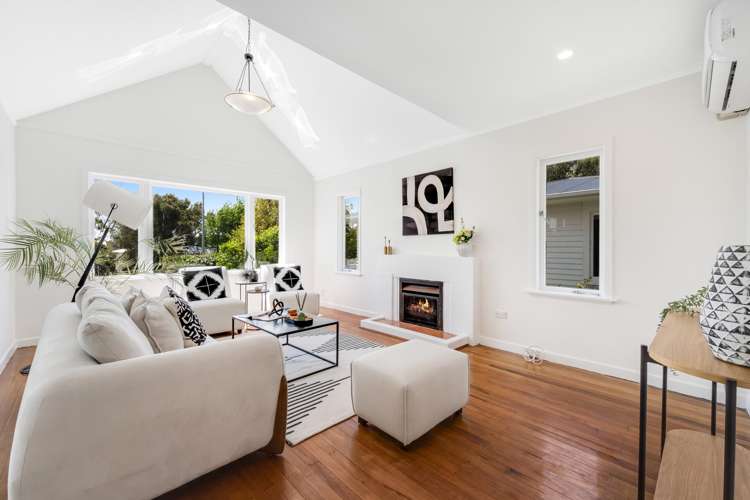 28 Springleigh Avenue Mount Albert_9