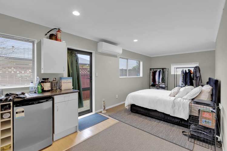 6 Fencourt Place Rototuna North_15