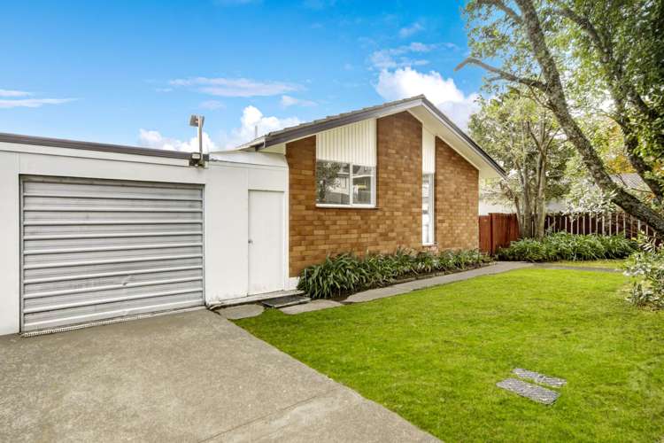 2/82 Moore Street Hillcrest_17