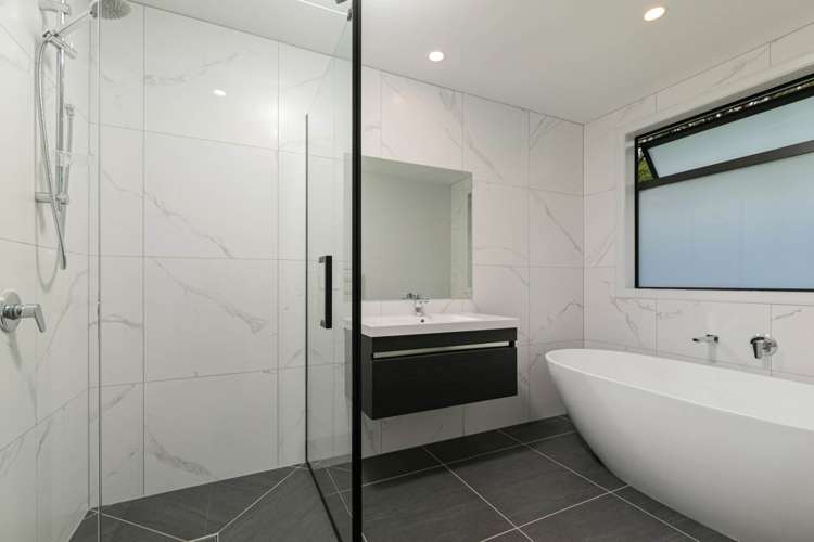 13a Roland Road Greenhithe_24