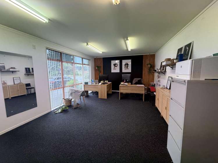 94 Ford Road Onekawa_5