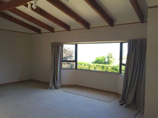 750 Atawhai Drive Marybank_3