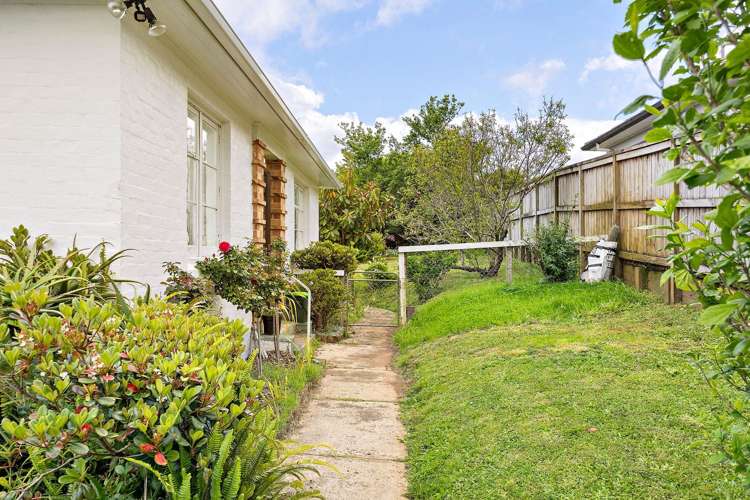 24 Bonnie Brae Road Meadowbank_12