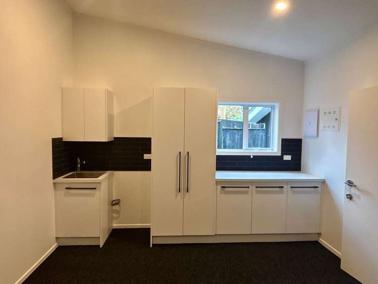 6A Jellicoe Road Murrays Bay_21
