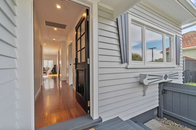 28 Renfrew Avenue Sandringham_5