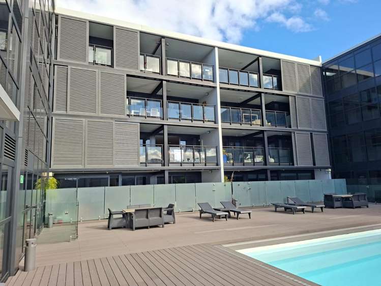 106/424 Maunganui Road_0