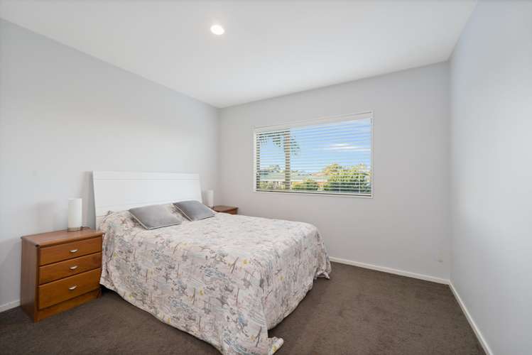 16B Charlenne Close Ranui_12